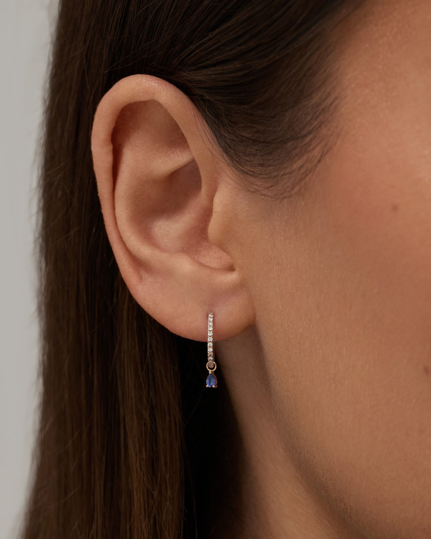 3×2 Pear Blue Sapphire Charm